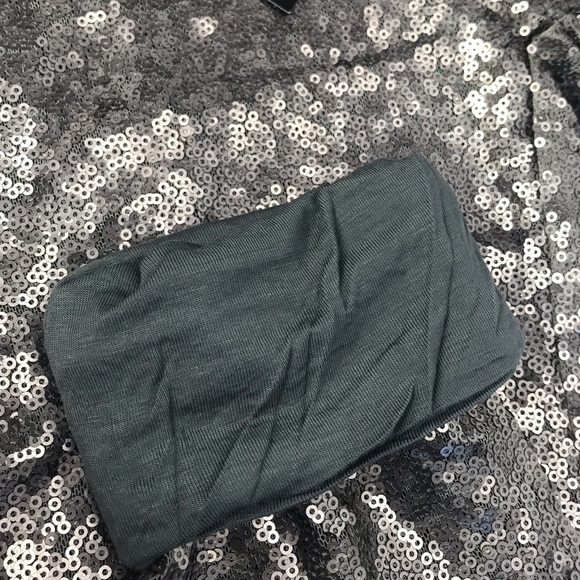 Silver Sequined Leggings - Picture 8 of 8